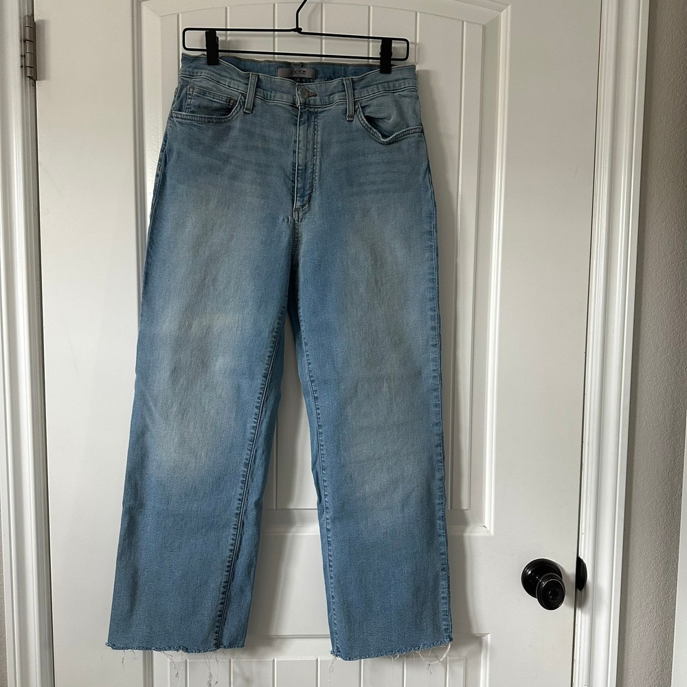 Joe's Jeans High Rise Wide Leg Raw Hem Light Wash Denim Size 31‎